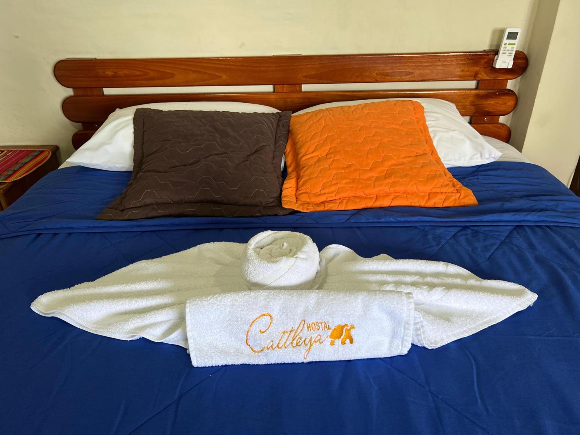 Hostal Cattleya Puerto Baquerizo Moreno Exterior photo