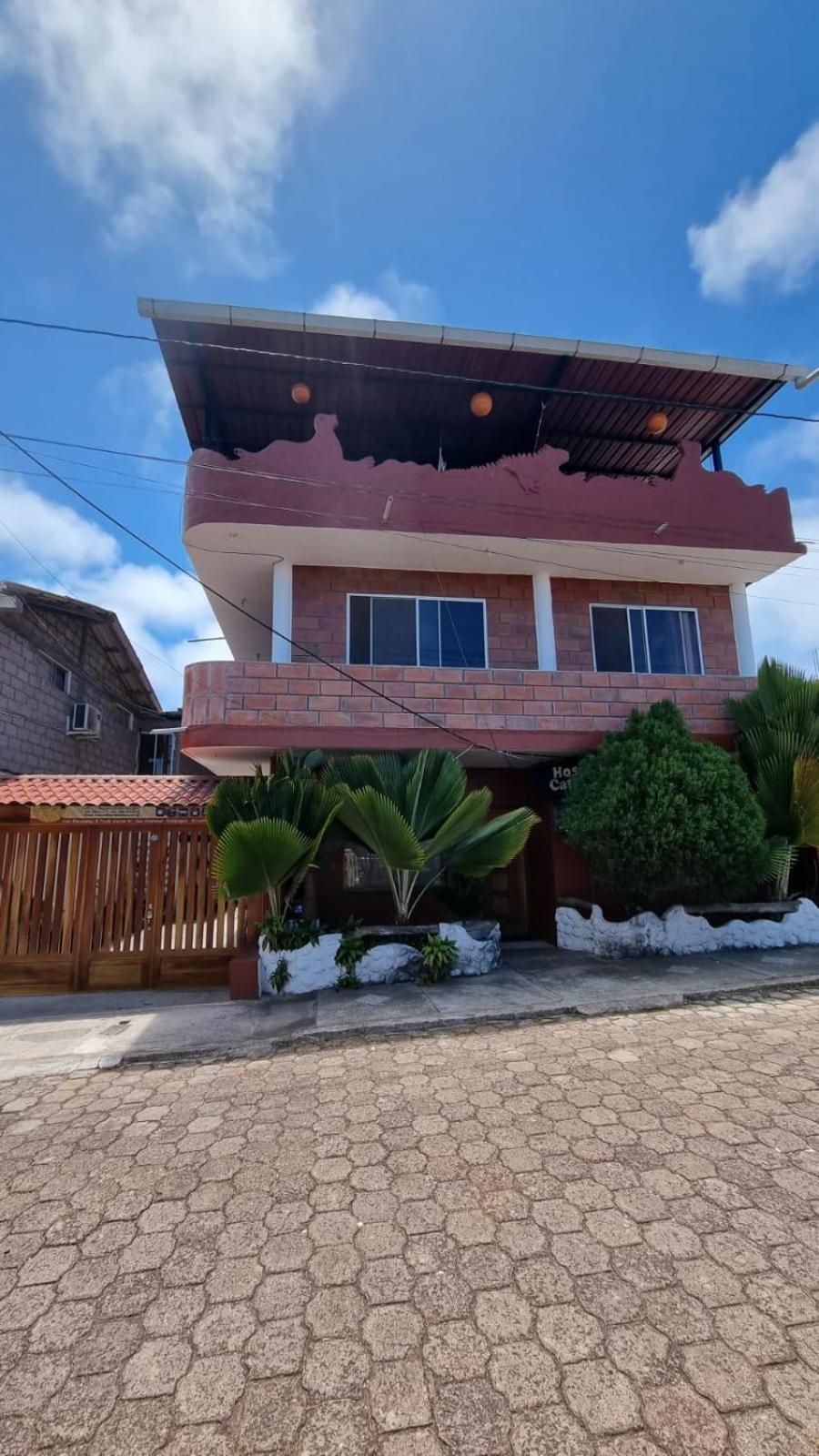 Hostal Cattleya Puerto Baquerizo Moreno Exterior photo